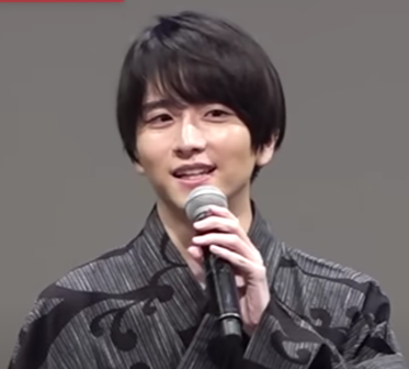 黒髪で浴衣を着る板垣李光人