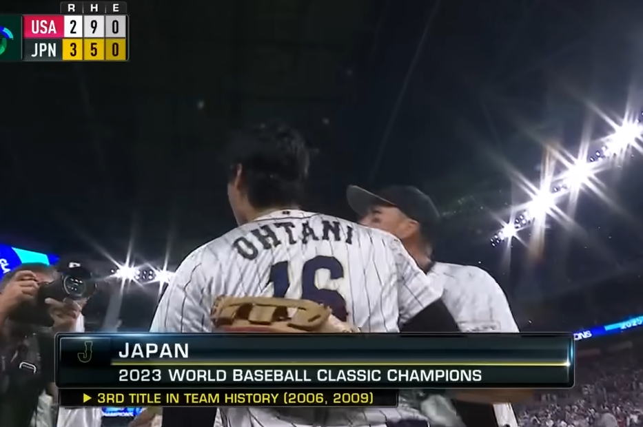 試合を終えた野球選手たち