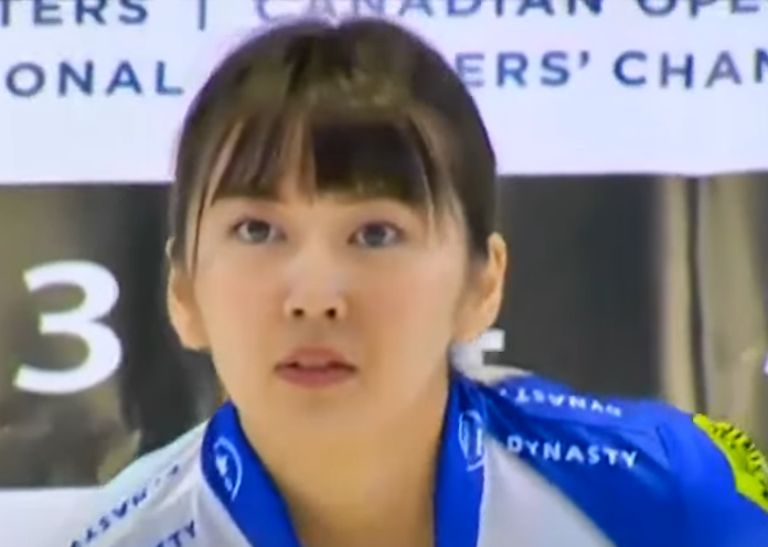 黒髪で1つにむすんでいる吉村紗也香